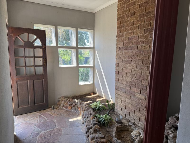 Sole and Exclusive Mandate - Photo 5