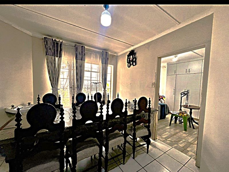 3 Bedroom Family Home - Photo 4