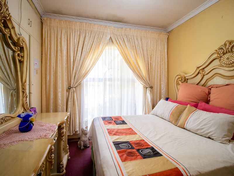 Family home with a massive garden — the perfect place to grow, relax, and make memories 🏡✨ - Photo 7