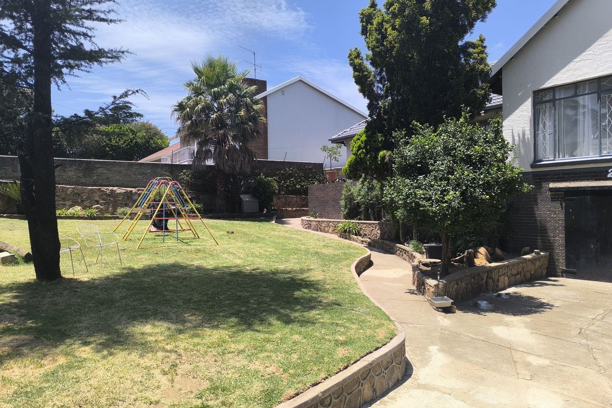 A Home with Heart, Space & Endless Possibility - Photo 2