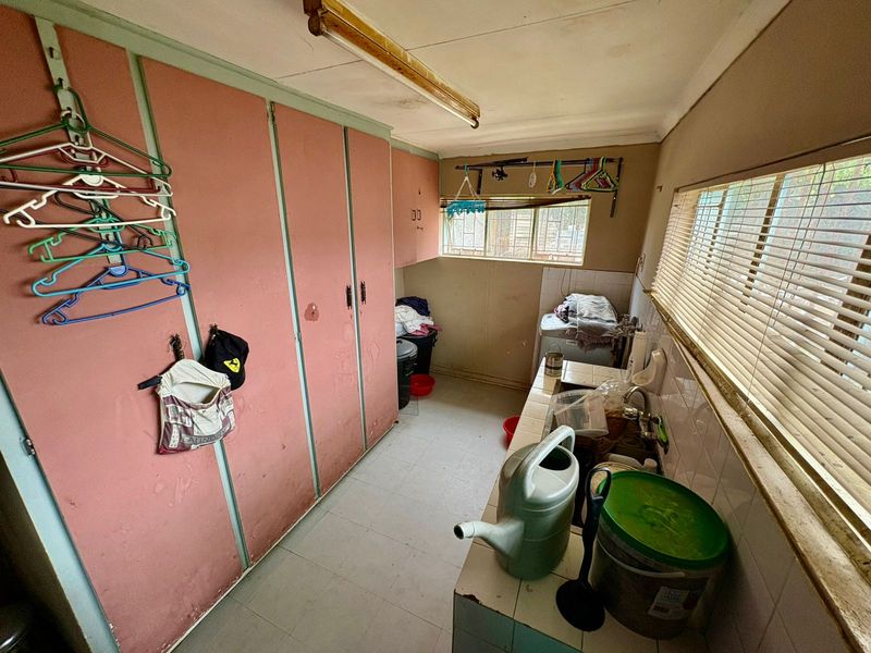 House For Sale In Volksrust - Photo 7