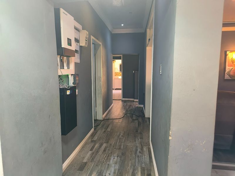 FOR SALE 3 Bedroom Family Home in Pienaarsdorp -Affordable and Well Located - Photo 7