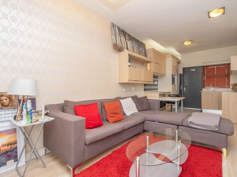 Investment Apartment for Sale in Rivonia – Tenant in Place, Immediate Rental Income - Photo 8