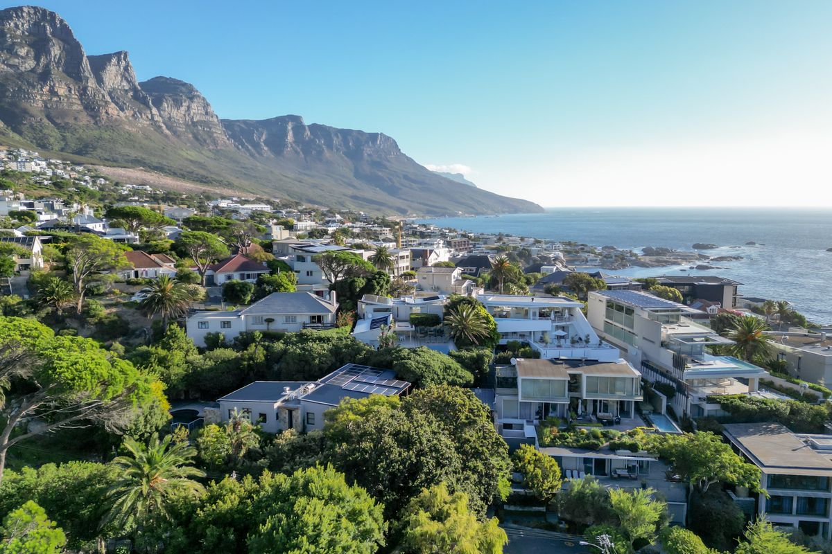 Bidding to start from R29,995,000 (plus VAT)!!! Live Luxury Auction! - Photo 5