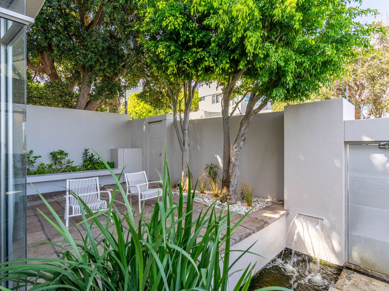 Bidding to start from R29,995,000 (plus VAT)!!! Live Luxury Auction! - Photo 8