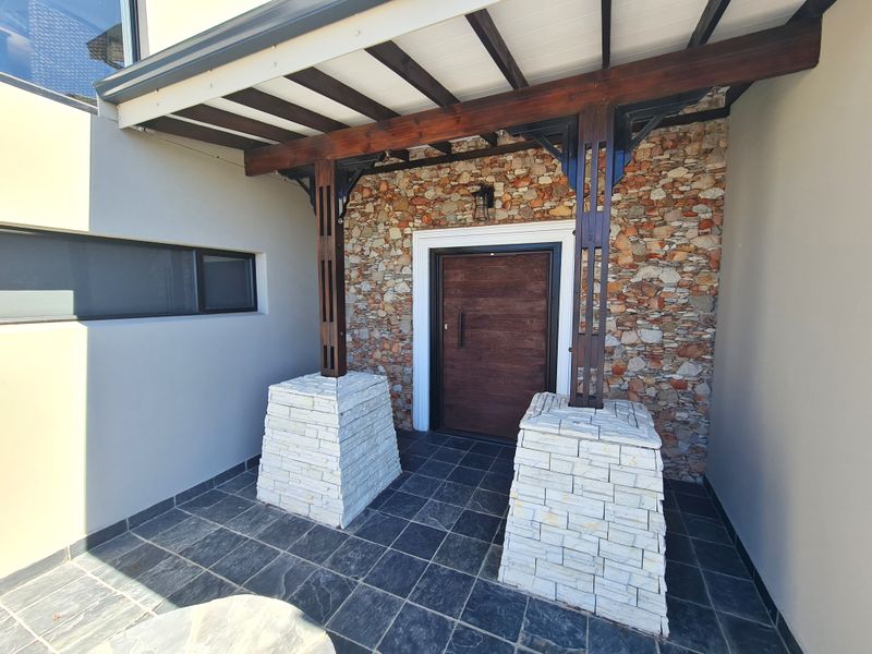 Opportunity in the Best Estate, Blue Waters Estate, in Jeffreys Bay - Photo 5