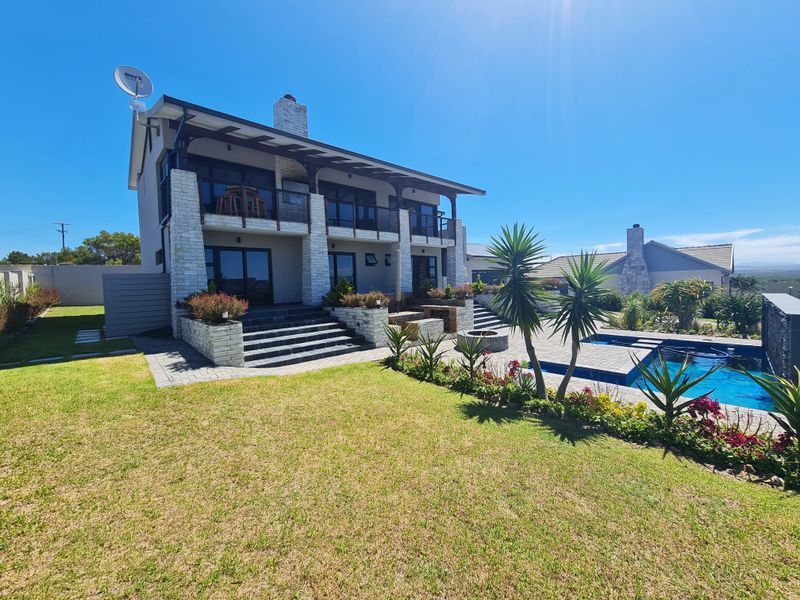 Opportunity in the Best Estate, Blue Waters Estate, in Jeffreys Bay - Photo 2
