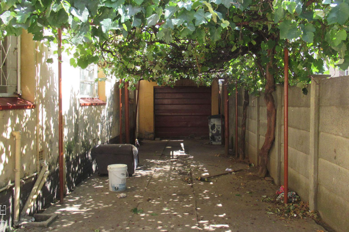 2 Bedroom for sale in Turffontein - Photo 5