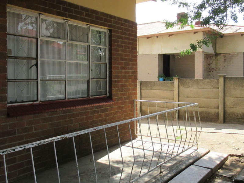 2 Bedroom for sale in Turffontein - Photo 3