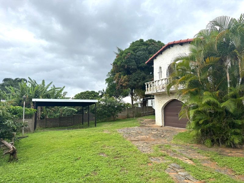 Spanish style house in Umkomaas - Photo 3