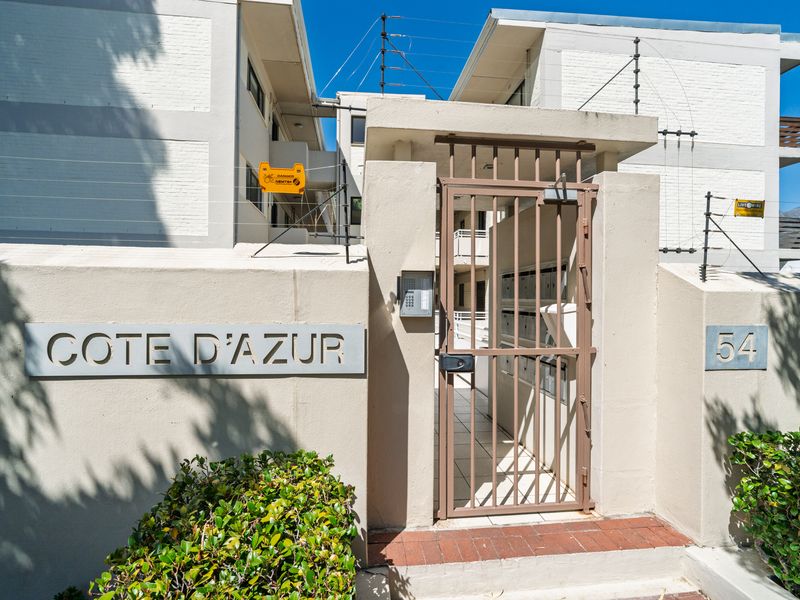 Furnished Apartment - Photo 2