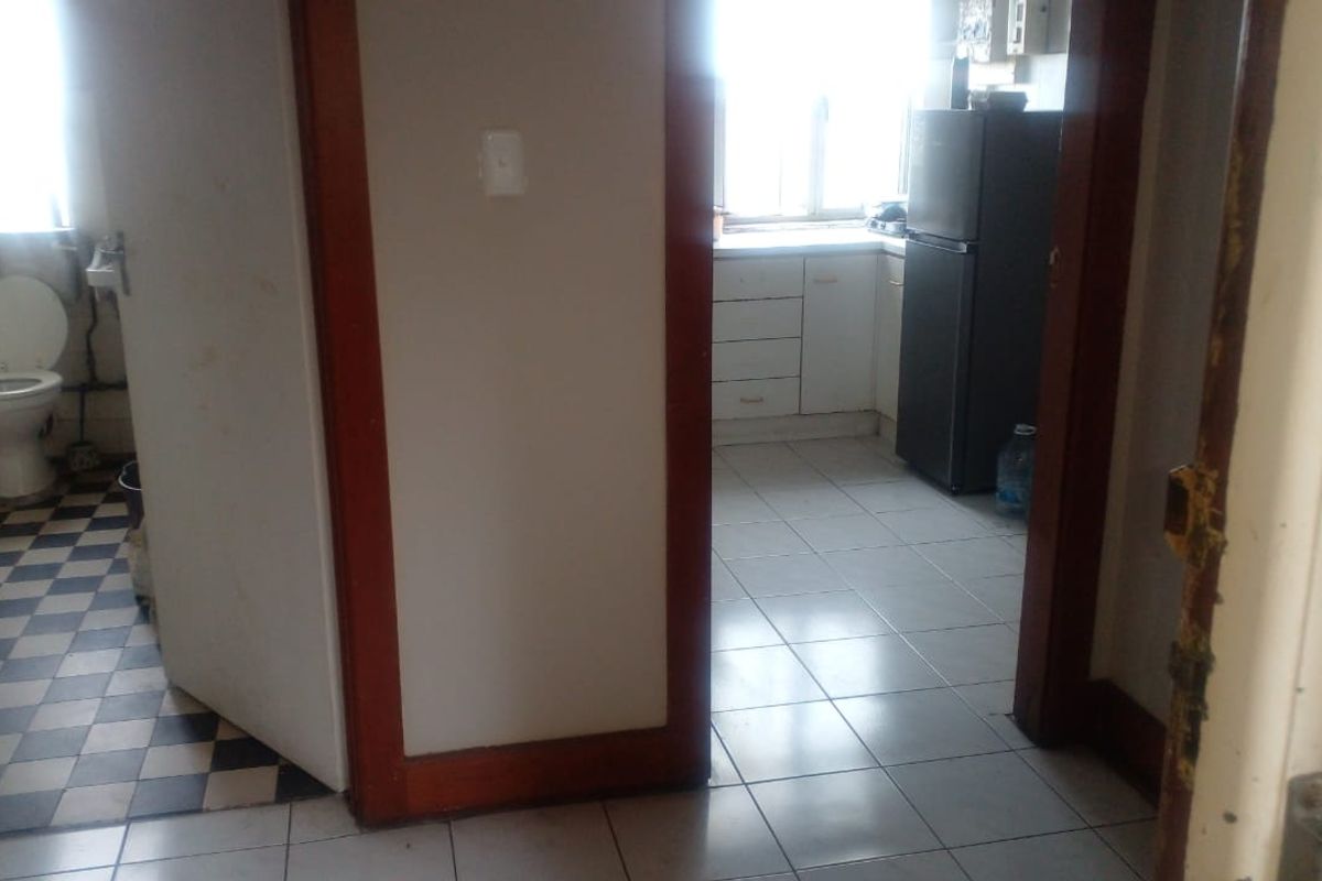 Investor or Starter Apartment – For Sale - Photo 4