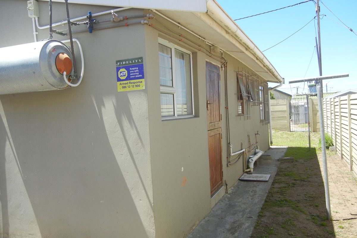 Well Priced Property - Photo 5