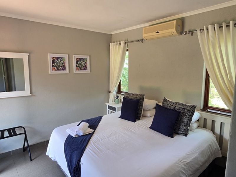 For Sale: Stylish 3-Bedroom Unit in Greenway Woods - Photo 6