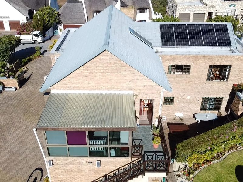 5 Bedroom House For Sale in Stilbaai Wes - Photo 4
