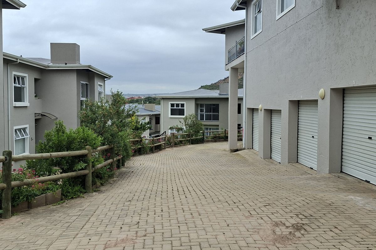 Apartment with Seaview - Photo 2