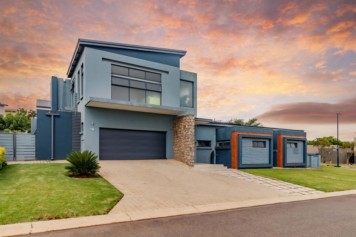 A Place to Call Home! - Photo 2