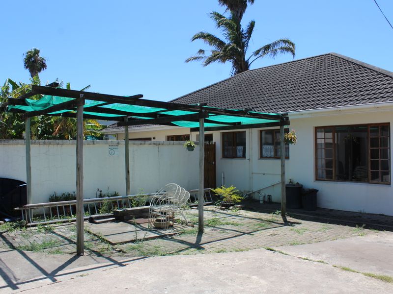 Three Bedroom Home for Sale in Port Alfred - Photo 7