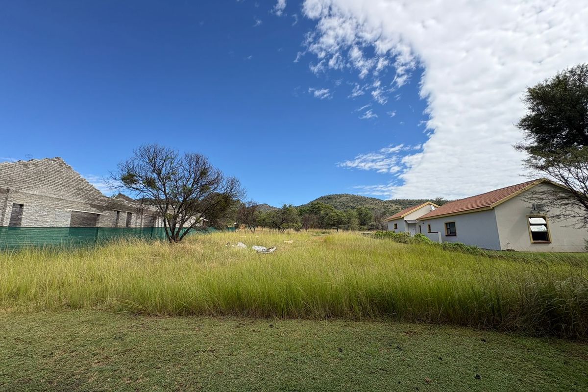 Vacant Land for Sale | 926m2 Full Title | Approved Plans | No Build Deadline - Photo 5