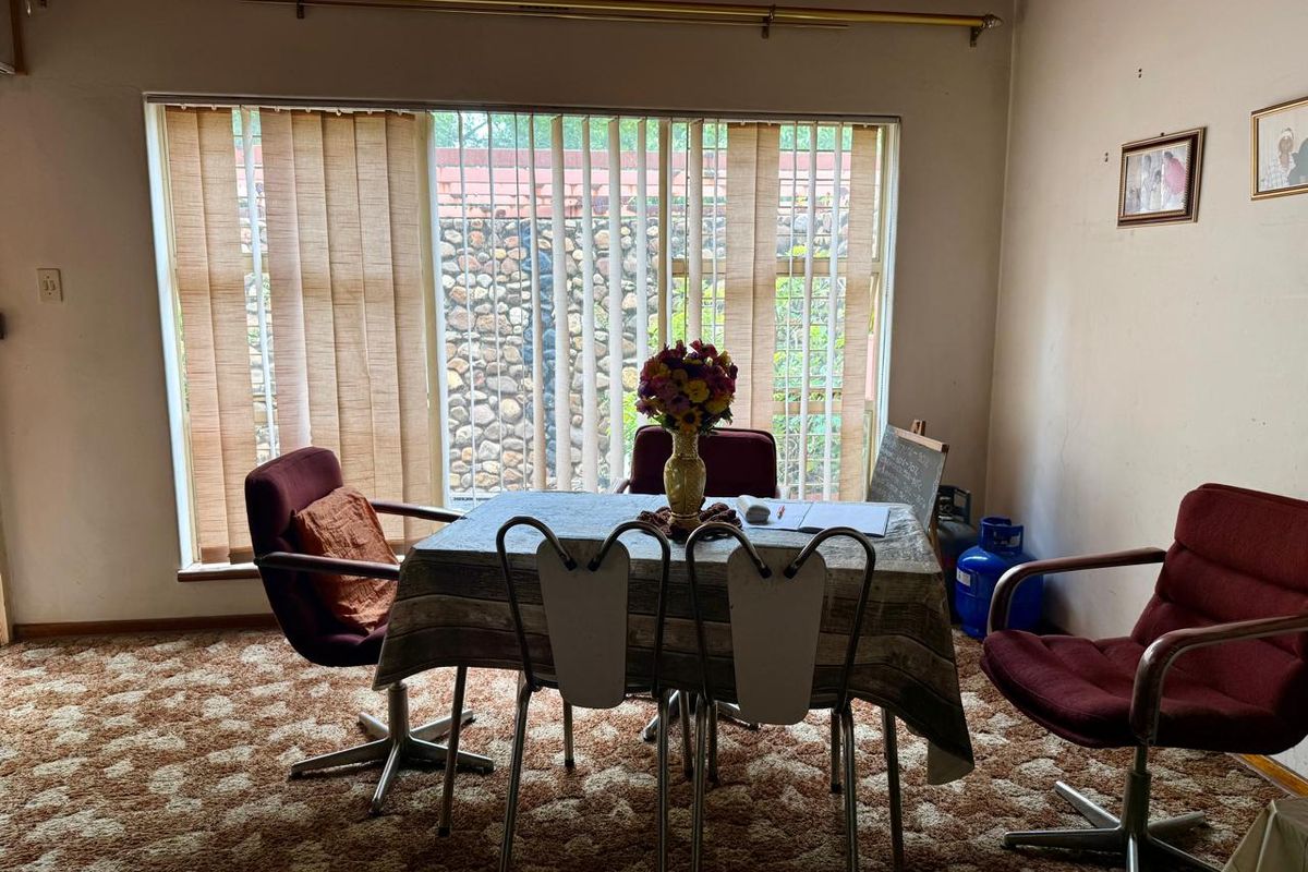 Investment property - Photo 4