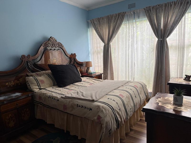 Investment property - Photo 7