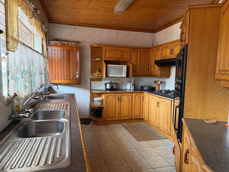 Investment property - Photo 5