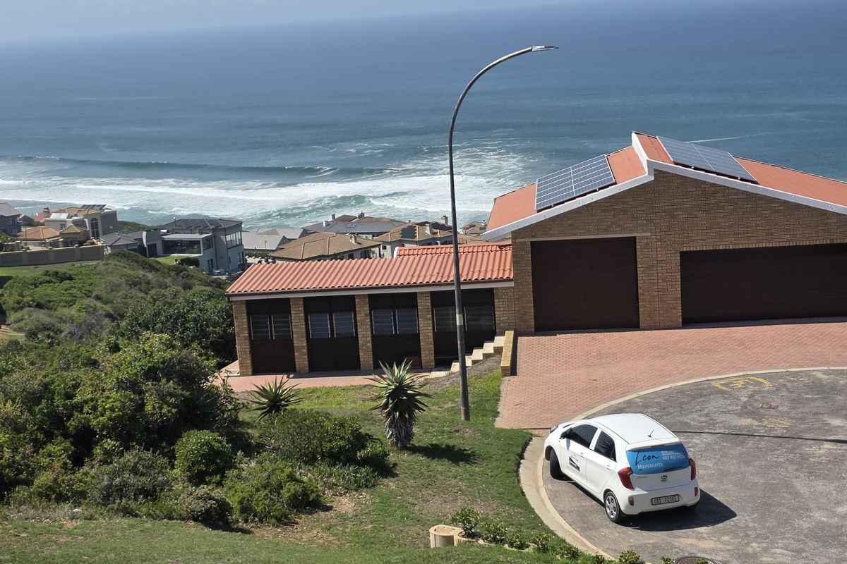 Coastal charm in a sought-after pocket of Dana Bay - Photo 3