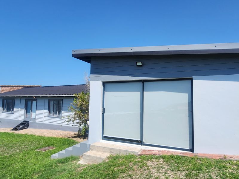 Coastal charm in a sought-after pocket of Dana Bay - Photo 2