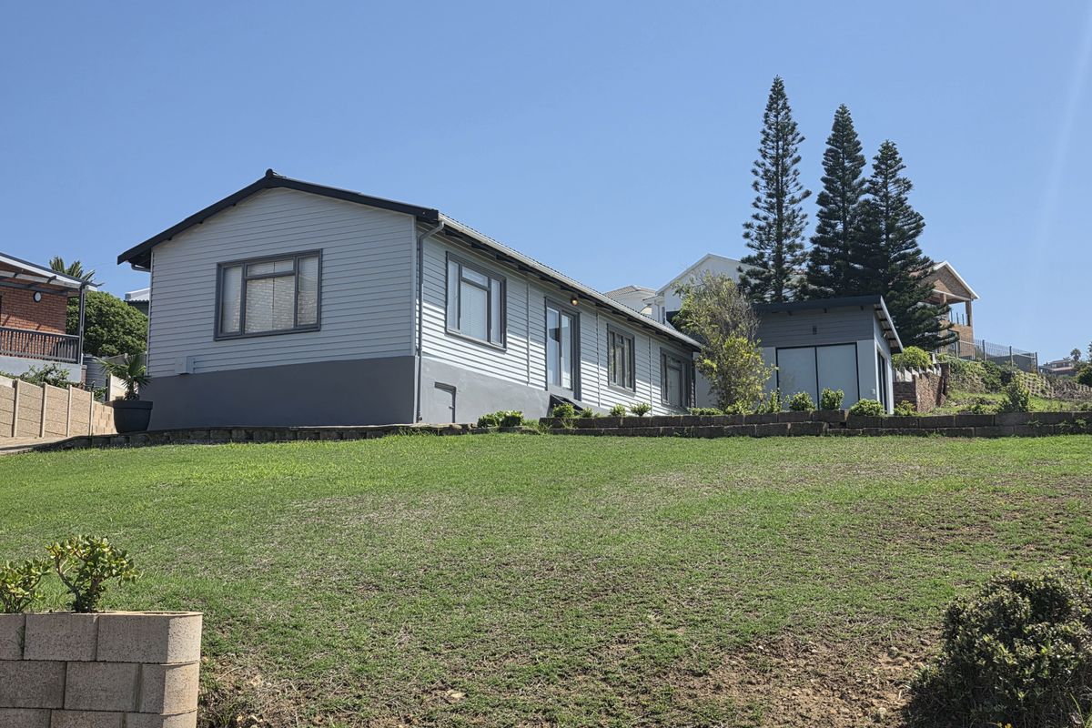 Coastal charm in a sought-after pocket of Dana Bay - Photo 5