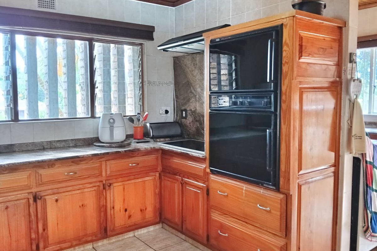 Where Curb Appeal Meets Your Forever Home - Photo 5