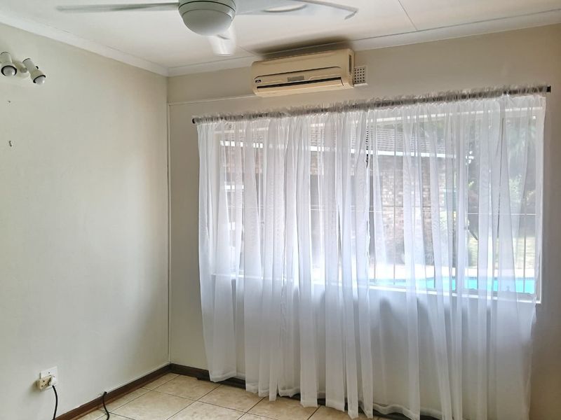 Where Curb Appeal Meets Your Forever Home - Photo 10