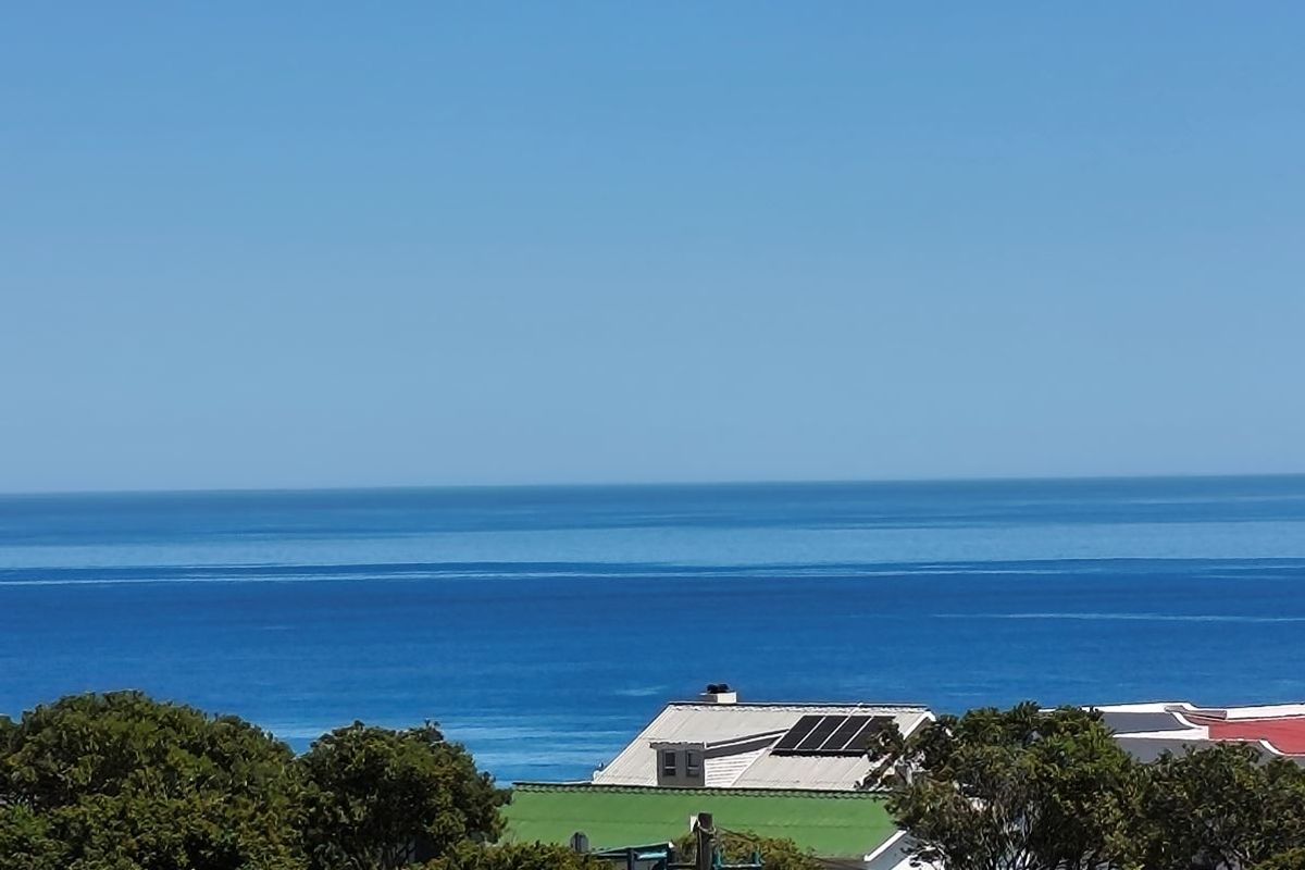 House For Sale In Gansbaai - Photo 2