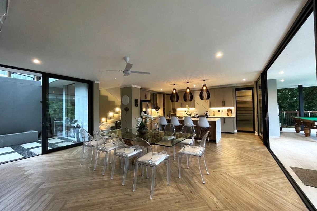 Private Residence - Photo 5