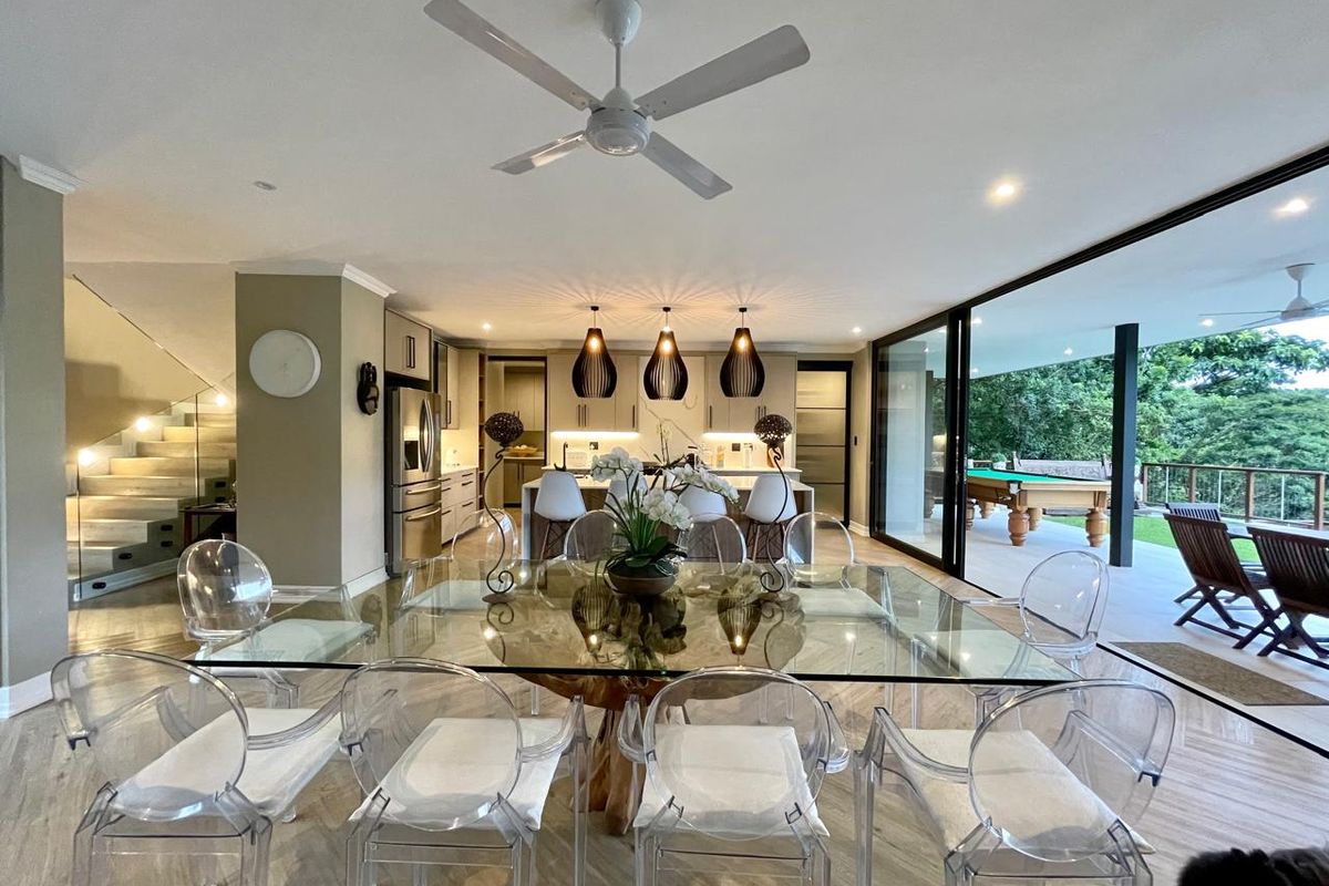 Private Residence - Photo 4