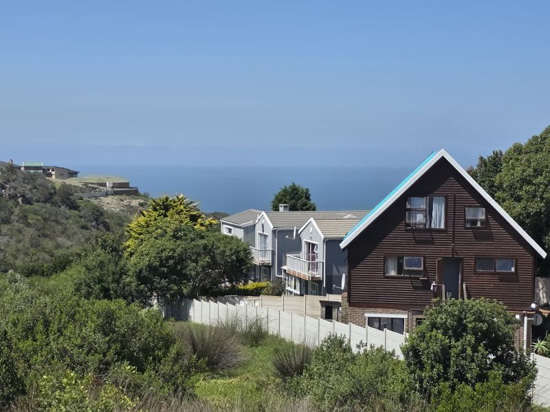 Prime sea-view stand with outstanding potential - Photo 7