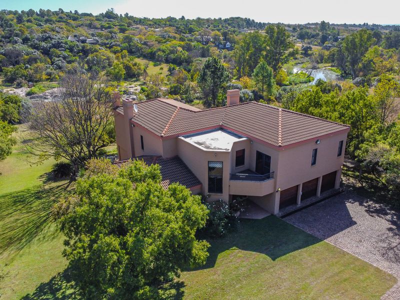 River front property with spectacular views. - Photo 2