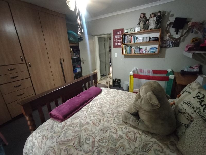 Private Country Living with Dual Homes on 1 Hectare in Heatherdale - Photo 9