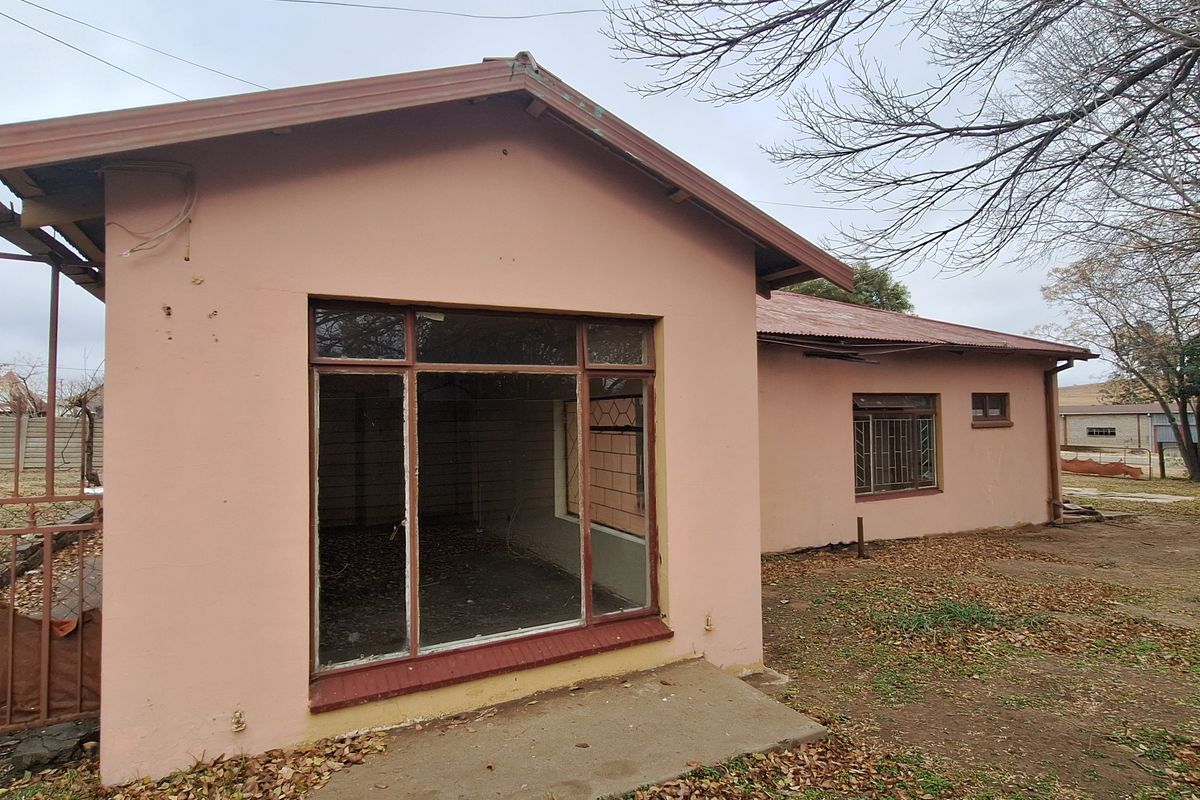 House for sale - Photo 2