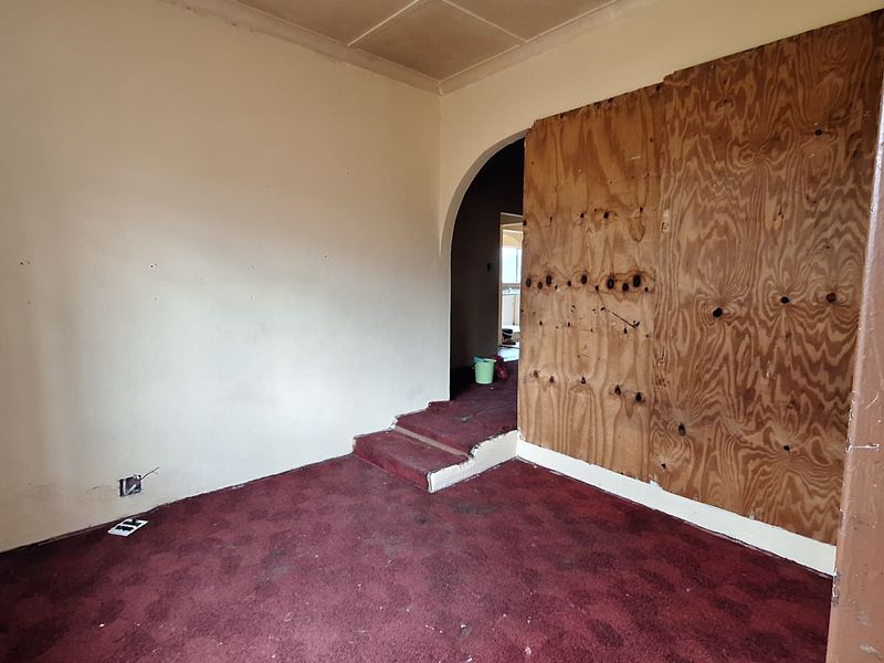 House for sale - Photo 5