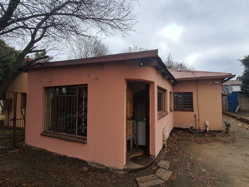 House for sale - Photo 3