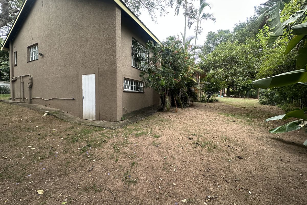 3 Bedroom family home on big stand in West Acres Ext 7 Nelspruit - Photo 5