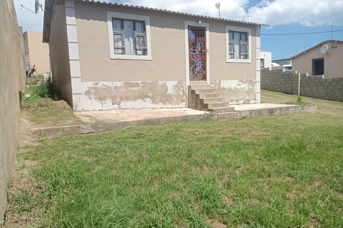 A Home With A Lot Of Potential In A Quiet Area - Photo 4