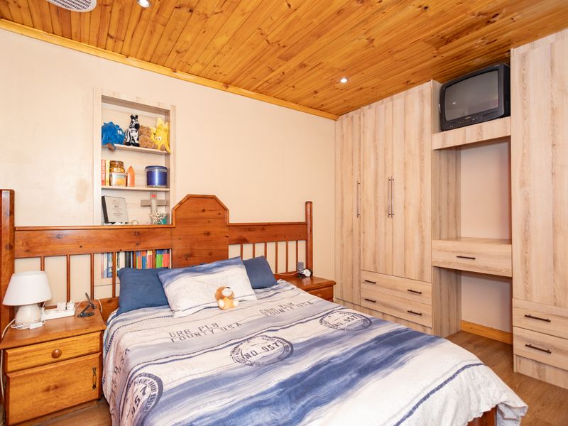 3 Bedroom house - Photo 8