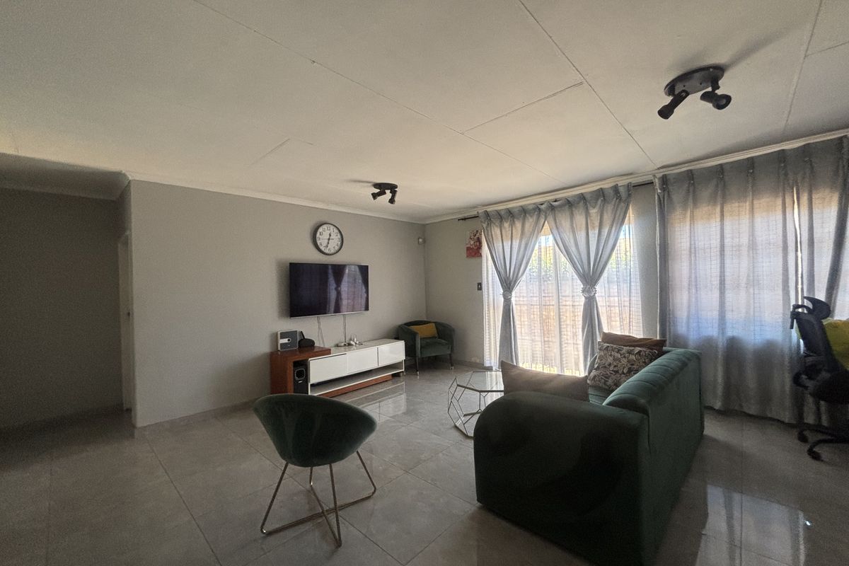 Opportunity knocks - Photo 4