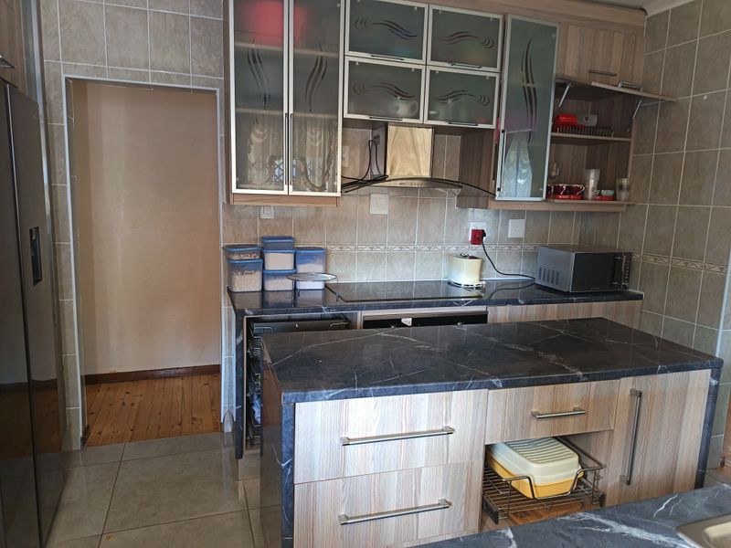 Amalinda North - Photo 4