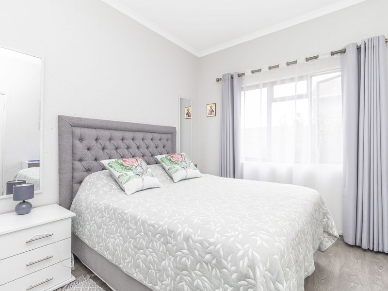 The Ideal Lock-Up-and-Go for First-Timers & Investors! - Photo 8