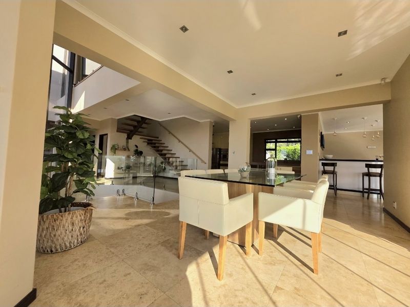 Elevated Luxury Living with Bold Contemporary Design!! - Photo 5