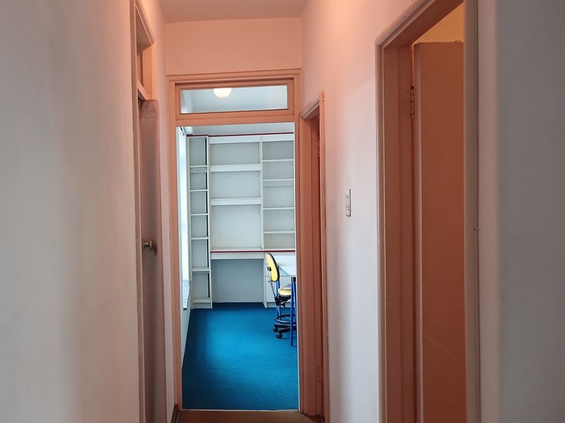 2 BED APARTMENT - ENCLOSED PORCH  - LOCKUP GARAGE - GREAT VIEWS - NORTH BEACH - Photo 10