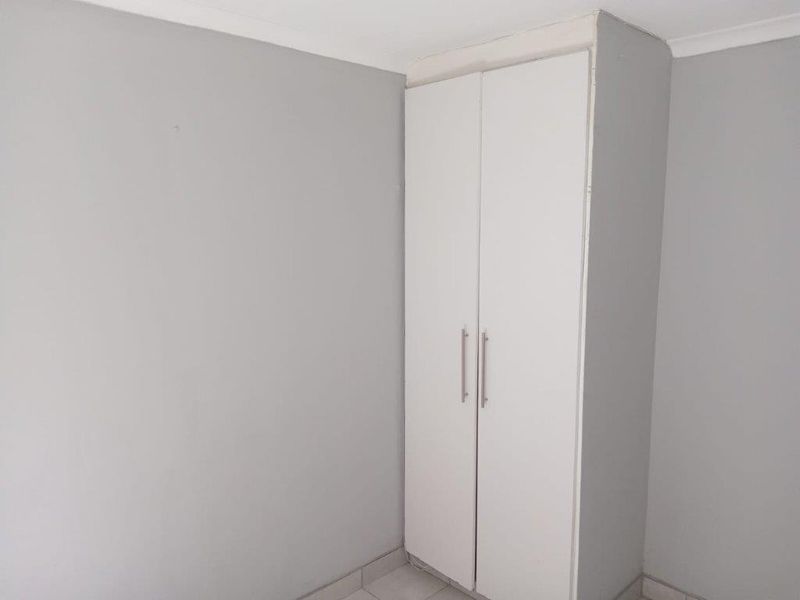 A Tranquil Retreat in The Wolds, New Germany - Photo 8