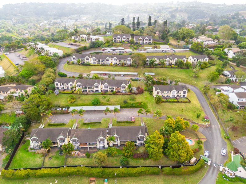 A Tranquil Retreat in The Wolds, New Germany - Photo 2
